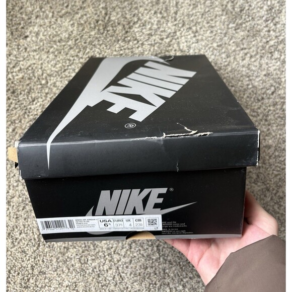 Nike Air Jordan 1 Retro OG High Satin Shadow Size 6.5 Women's - Picture 13 of 13